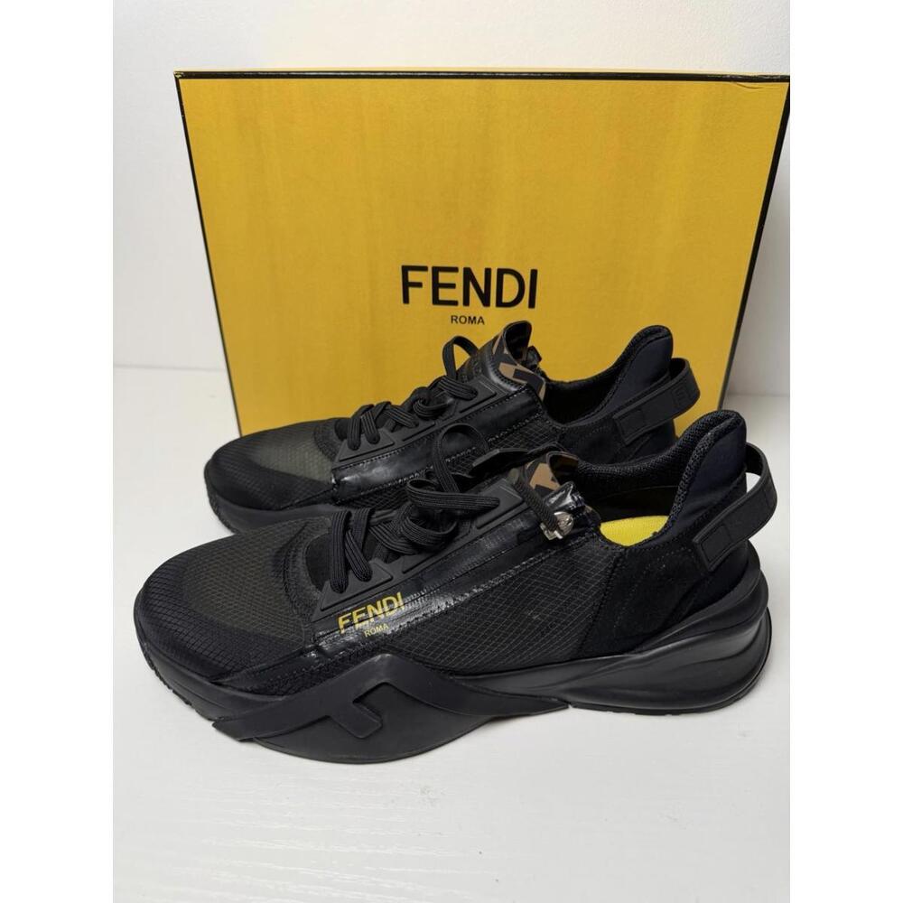 Fendi Flow Sneakers Black FF Logo Men’s EU 44 Worn Once Box